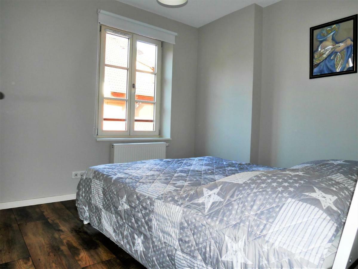 Les gîtes de la Tour, appartement La Plaine Saint-Hippolyte  Extérieur photo